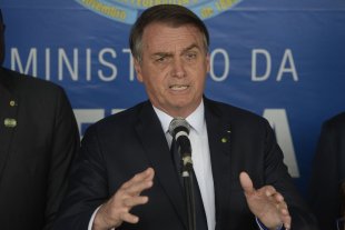 Bolsonaro admite que corta da educação para dar dinheiro aos banqueiros via dívida pública
