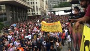 Professoras municipais de SP em greve aderem ao ato do Dia Internacional da Mulher na Paulista