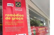 Enquanto corta medicamentos gratuitos da população, Bolsonaro libera bilhões para o Centrão