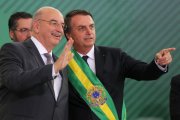 Bolsonaro e seu governo obscurantista avançam em sua reacionária guerra às drogas