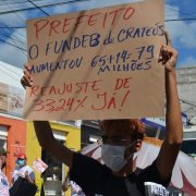 Toda solidariedade à greve dos educadores municipais de Crateús por reajuste e melhores condições de trabalho