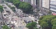 Argentina: Polícia Federal e Polícia da Cidade reprimem milhares na despedida de Maradona