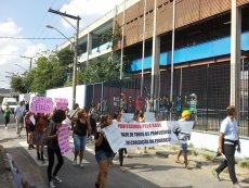 Professores realizam ato na Zona Norte de São Paulo