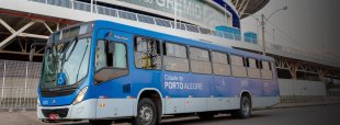 Empresários de ônibus de Porto Alegre ameaçam parcelar salários caso não suba a passagem
