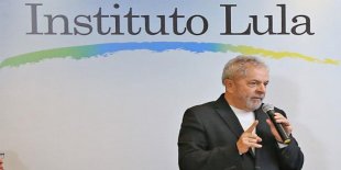 Judiciário, sem provas, fecha Instituto Lula