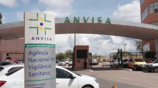 Sem um plano de vacinação, Anvisa cancela contrato com Covaxin, após indícios de irregularidades