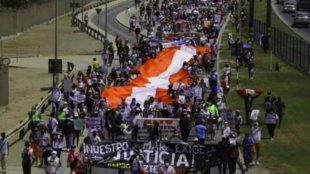 Mobilização no Peru por conta de ecocídio da Repsol questiona governo Castillo