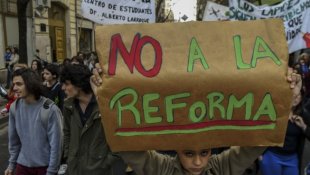 Reformas educacionais na Argentina e a luta dos secundas