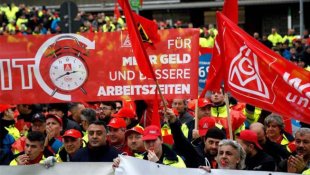 Alemanha: o sindicato metalúrgico radicaliza as greves pela redução da jornada de trabalho 