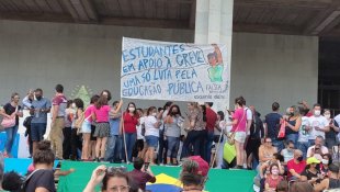 7 motivos para apoiar a greve dos trabalhadores da educação de Minas Gerais