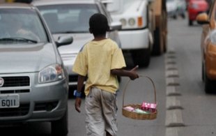 Miséria capitalista fez trabalho infantil atingir 160 milhões de pessoas no mundo em 2020
