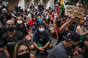 "Vamos nas manifestações de domingo contra o racismo e por uma nova Constituinte contra Bolsonaro", diz Marcello Pablito