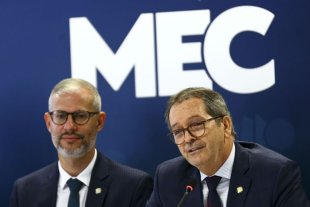 Ataque de Bolsonaro ao orçamento do MEC cortará R$220 milhões das universidades federais