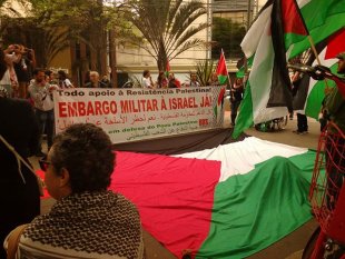 Manifestação apoia palestinos na Av. Paulista