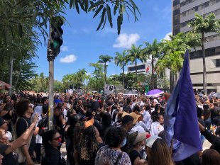 Milhares de enfermeiros se mobilizam em Pernambuco pelo pagamento do piso salarial