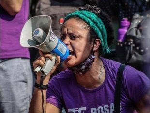 Letícia Parks: "Como em 2020, estaremos nesse 25J na greve com os entregadores contra a precarização” 