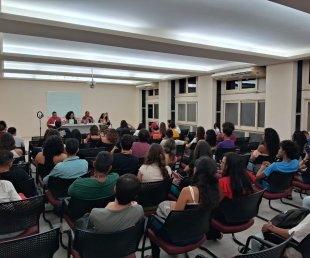 Faísca Revolucionária reúne mais de 50 pessoas para discutir sobre luta negra e luta de classes