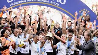 Corinthians vence por 4x1 o Internacional e vence Campeonato Brasileiro Feminino com recorde de público 