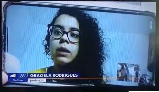 No SPTV, a Profa. Grazi Rodrigues, do Nossa Classe Educação, denuncia falta de limpeza nas escolas