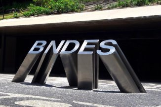 Apoio de Centrais Sindicais ao BNDES significa aval à agenda de privatizações 