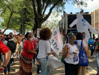 No 7 de setembro, centenas vão às ruas em Vitória (ES) contra Bolsonaro e Mourão